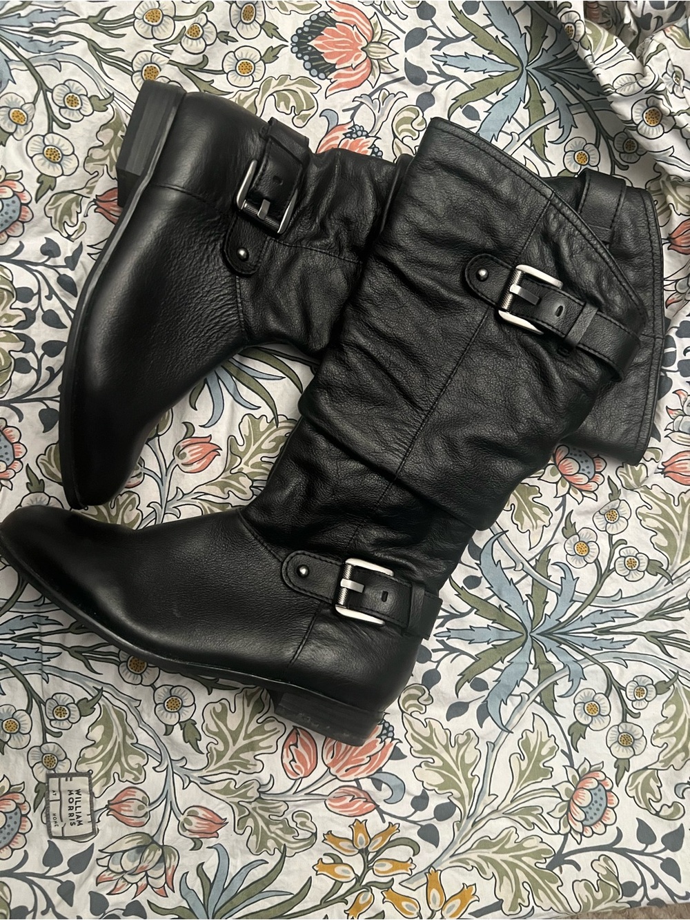 Aldo vegan leather boots US size 6.5 ( worn once)
